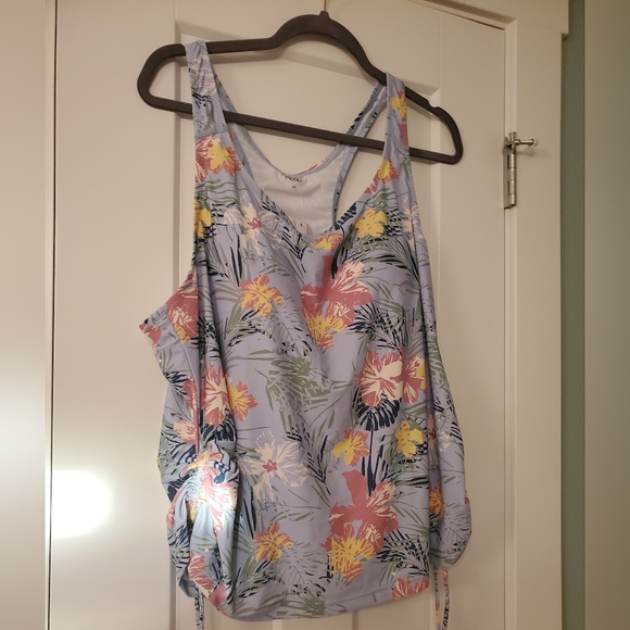 ModLi Plus Size Maya Swim Top 3XL Hawaiian Paradise Calypsa NWT Plus Size - Picture 1 of 6